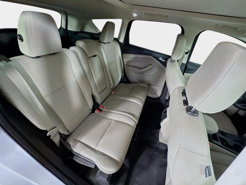 Used 2018 Ford Escape SE image 28