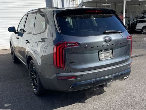 Used 2021 Kia Telluride EX w/ EX Premium Package image 2