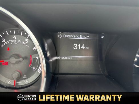 Used 2016 Ford Mustang GT Premium image 17