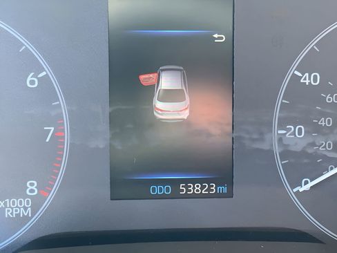 Used 2023 Toyota Corolla LE image 20