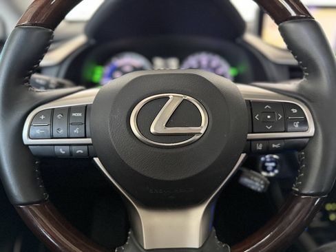 Used 2018 Lexus RX 450h AWD w/ Premium Package image 26