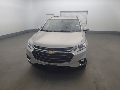 Used 2019 Chevrolet Traverse LT w/ LT Premium Package AWD/4WD image 15