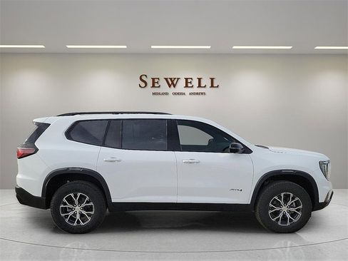 New 2026 GMC Acadia AT4 w/ Luxury Package image 6