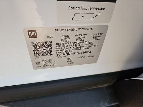 Used 2025 Cadillac XT5 Sportv w/ Technology Package image 39