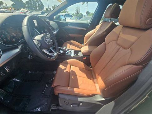 Used 2025 Audi Q5 2.0T Premium w/ Convenience Plus Package image 25