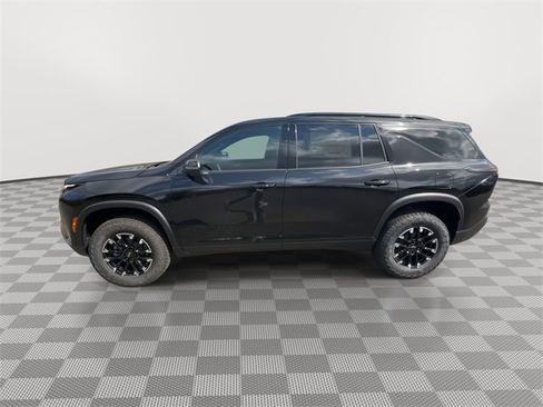 New 2025 Chevrolet Traverse Z71 w/ Driver Confidence Package image 5