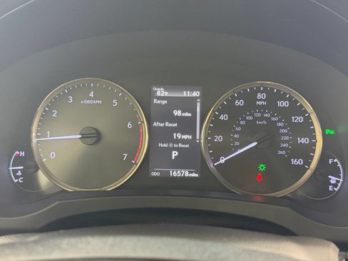 Used 2019 Lexus IS 300 w/ Premium Package RWD image 20