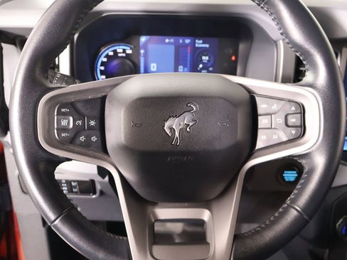 Used 2024 Ford Bronco Big Bend AWD/4WD image 3