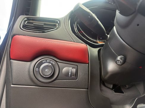 Used 2023 Dodge Durango SRT image 29