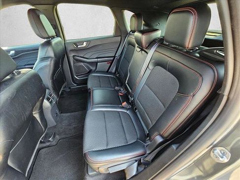 Used 2025 Ford Escape ST-Line AWD/4WD image 17