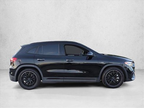 Used 2022 Mercedes-Benz GLA 35 AMG 4MATIC image 4
