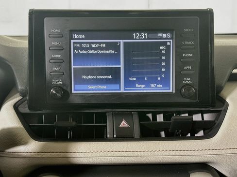 Used 2019 Toyota RAV4 XLE w/ Convenience Package FWD image 24