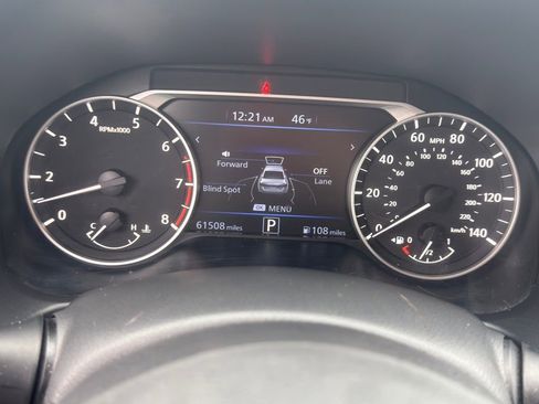 Used 2020 Nissan Altima 2.5 SR w/ Premium Package image 28