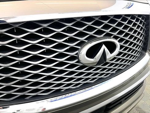 Used 2019 INFINITI QX80 Luxe AWD/4WD image 24