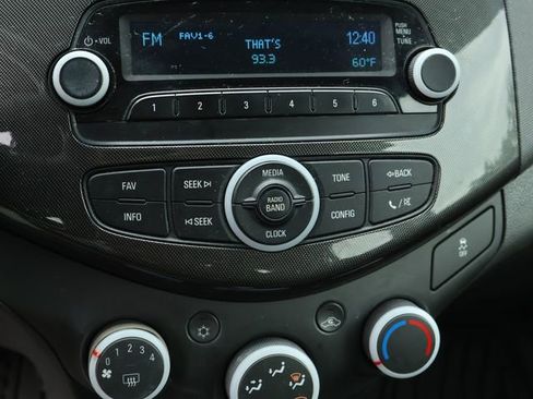 Used 2014 Chevrolet Spark LS FWD image 30
