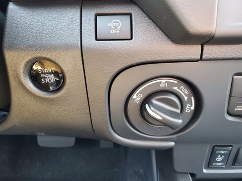 New 2026 Nissan Frontier SV w/ SV Convenience Package AWD/4WD image 22