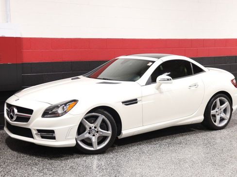 Used 2014 Mercedes-Benz SLK 250 image 23
