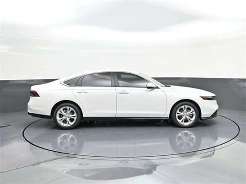 New 2025 Honda Accord LX image 20