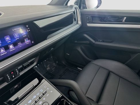 New 2026 Porsche Cayenne AWD/4WD image 26