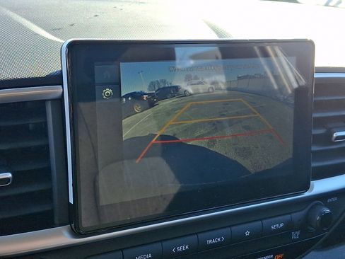 New 2026 Hyundai Venue SE image 17