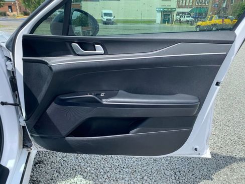 Used 2022 Kia K5 GT-Line image 21