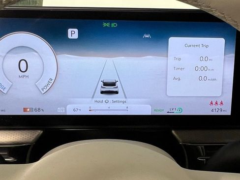 Used 2024 Genesis GV60 Advanced image 15