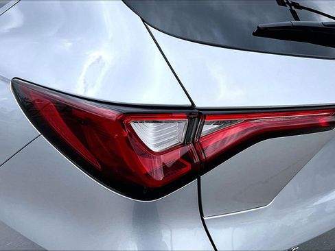 Used 2022 Acura MDX SH-AWD w/ Technology Package image 42