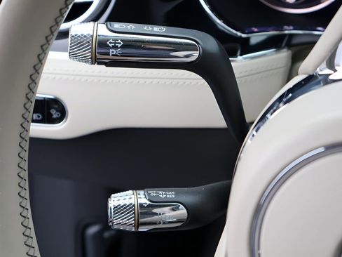 Used 2022 Bentley Continental GT AWD/4WD image 36