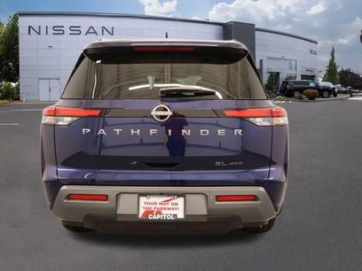 New 2026 Nissan Pathfinder SL
