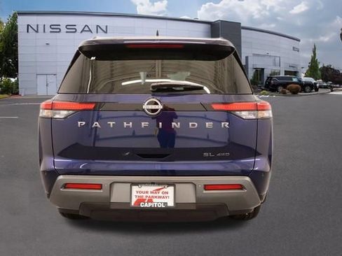 New 2026 Nissan Pathfinder SL AWD/4WD image 3