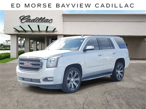 Used 2017 GMC Yukon SLE w/ Convenience Package image 1