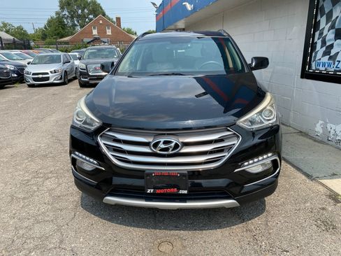 Used 2017 Hyundai Santa Fe Sport AWD/4WD image 5