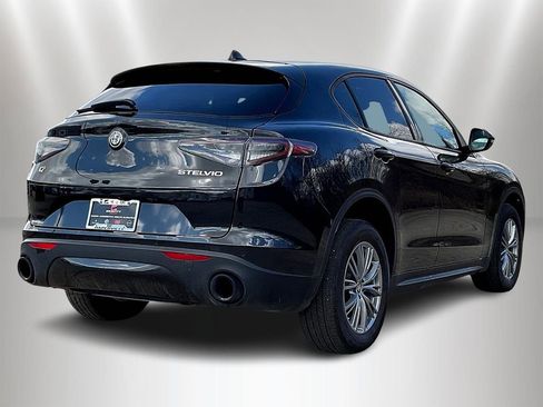 Used 2024 Alfa Romeo Stelvio Sprint AWD/4WD image 6