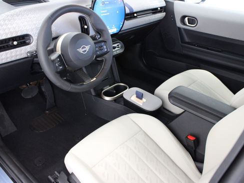 Used 2026 MINI Cooper S FWD image 13