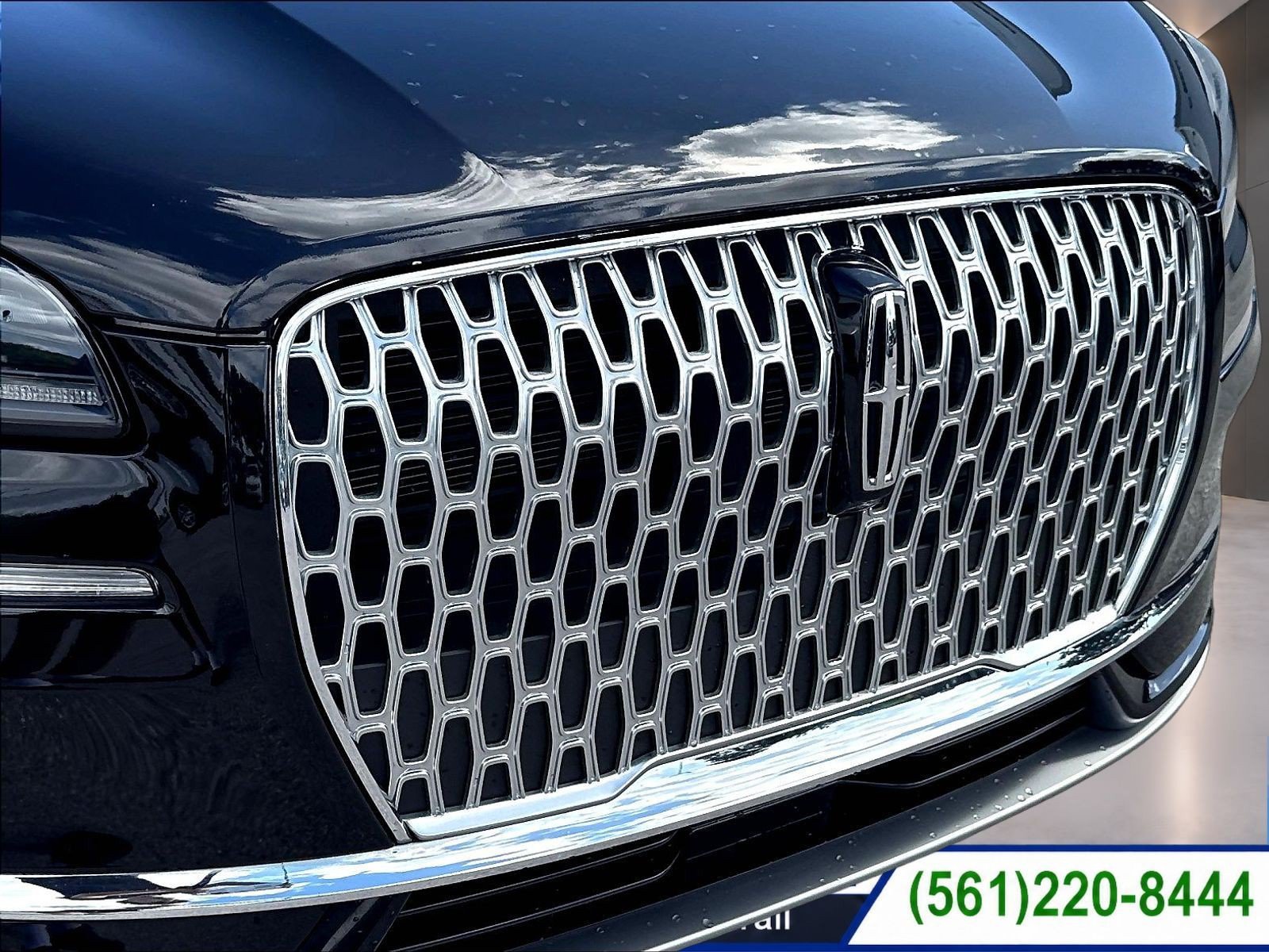 Certified 2023 Lincoln Corsair FWD image 33