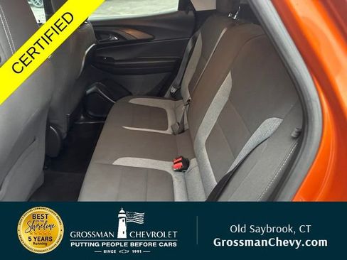 Used 2022 Chevrolet TrailBlazer LT AWD/4WD image 19