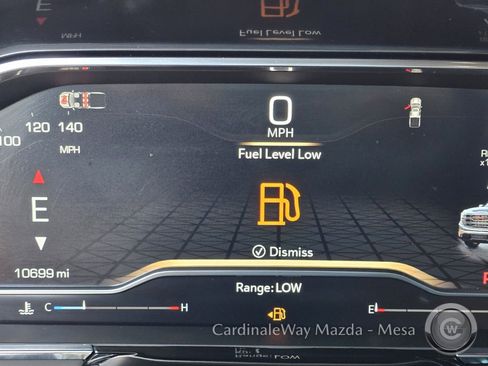 Used 2025 GMC Sierra 1500 SLE w/ Preferred Package image 24