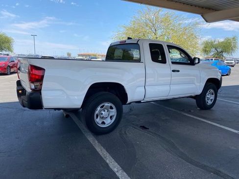 Used 2023 Toyota Tacoma SR RWD image 3