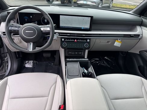 Used 2025 Hyundai Tucson Limited image 47