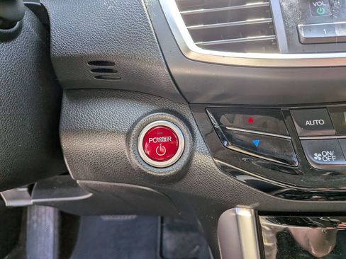 Used 2017 Honda Accord Hybrid Sedan image 20