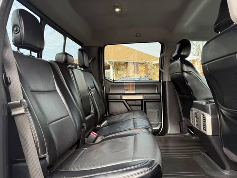 Used 2016 Ford F150 Lariat image 29