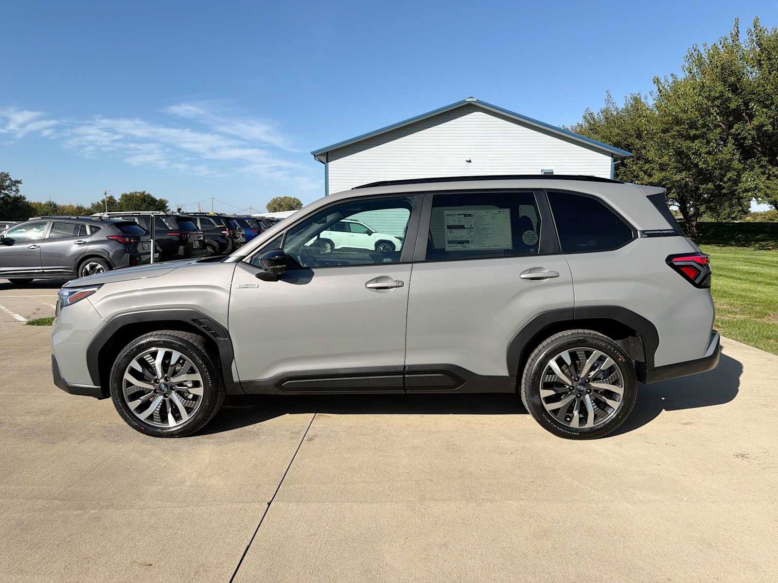 New 2026 Subaru Forester Touring AWD/4WD image 3