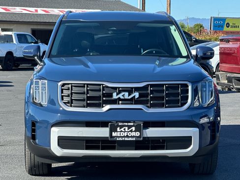 Used 2025 Kia Telluride S AWD/4WD image 10