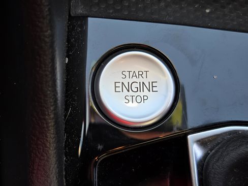 Used 2023 Volkswagen Taos S image 19