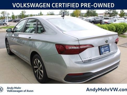 Used 2024 Volkswagen Jetta S FWD image 4