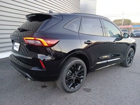 New 2026 Ford Escape ST-Line Elite w/ Equipment Group 501A AWD/4WD image 3