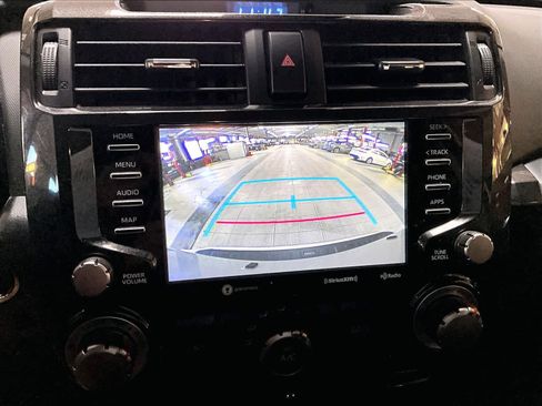 Used 2024 Toyota 4Runner TRD Off-Road image 19