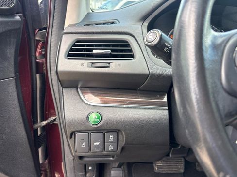 Used 2015 Honda CR-V Touring image 16