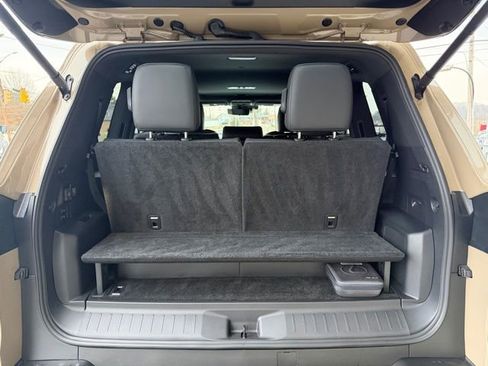 Used 2025 Lexus LX 700h Overtrail image 8