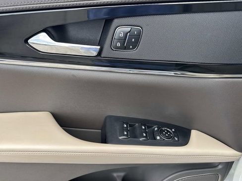 Certified 2023 Lincoln Nautilus AWD w/ Premium Package image 20